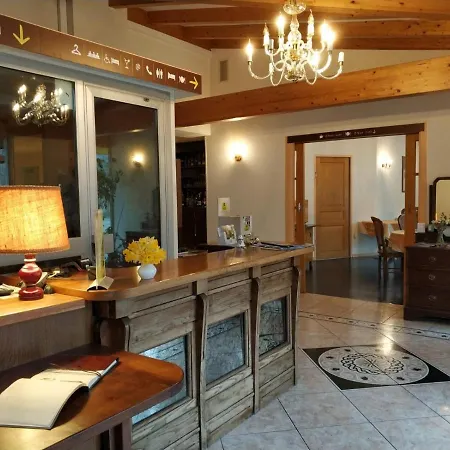 Logis Calisola Besancon - Soiree Etape Hotel