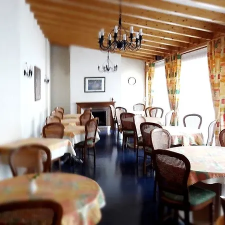 Hotel Logis Calisola Besancon - Soiree Etape Chalezeule