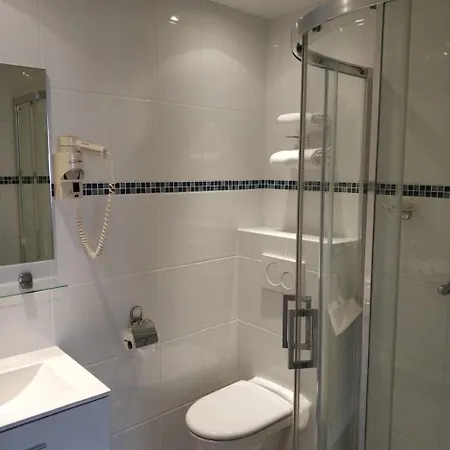 Hotel Logis Calisola Besancon - Soiree Etape 3*